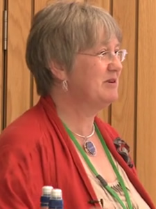 Dr Fiona Lyon